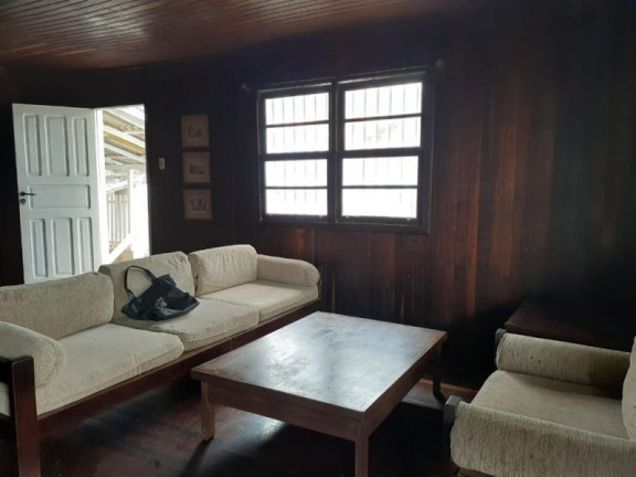 Casa com 3 Quartos à Venda, 360 m² em Imbetiba - Macaé