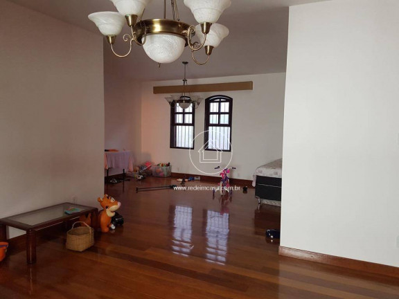Imagem Casa com 4 Quartos à Venda, 415 m² em Santo Antônio - Belo Horizonte Imagem Casa com 4 Quartos à Venda, 415 m² em Santo Antônio - Belo Horizonte