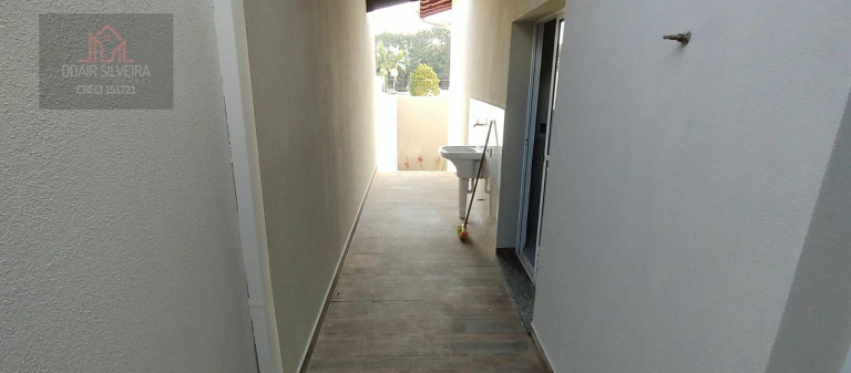 Imagem Casa com 3 Quartos à Venda, 225 m² em Jardim Colina - Americana Imagem Casa com 3 Quartos à Venda, 225 m² em Jardim Colina - Americana