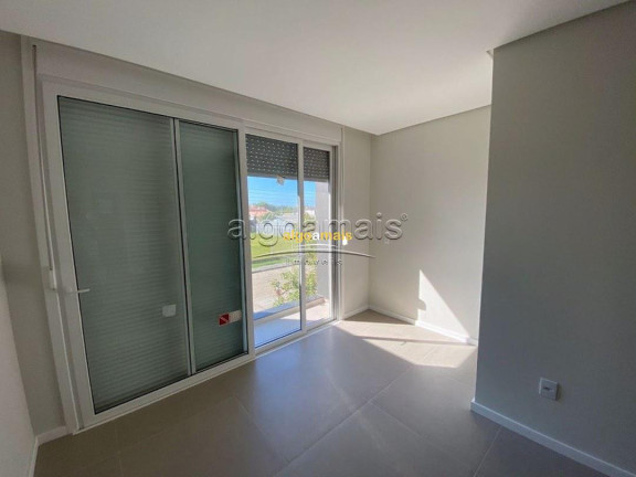 Imóvel com 3 Quartos à Venda, 100 m² em Centro - Xangri-lá
