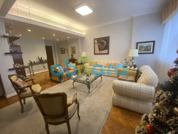 Imagem Apartamento com 3 Quartos à Venda, 210 m² em Copacabana - Rio De Janeiro Imagem Apartamento com 3 Quartos à Venda, 210 m² em Copacabana - Rio De Janeiro