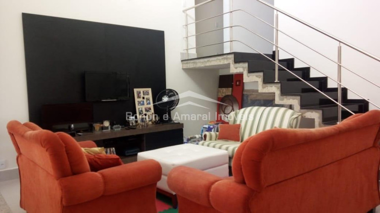 Casa de Condomínio com 3 Quartos à Venda, 360 m² em Swiss Park - Campinas