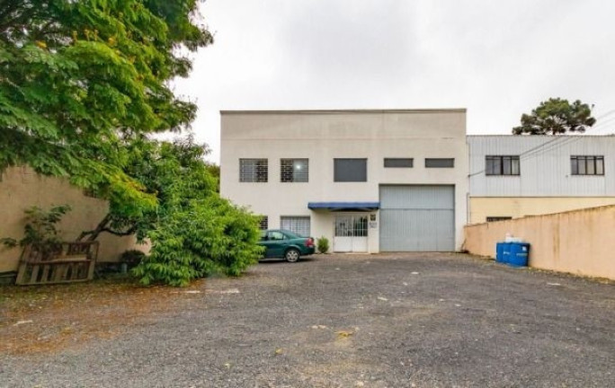 Imóvel Comercial à Venda, 550 m² em Boqueirão - Curitiba