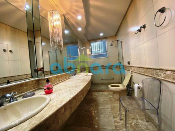Imagem Apartamento com 3 Quartos à Venda, 160 m² em Copacabana - Rio De Janeiro Imagem Apartamento com 3 Quartos à Venda, 160 m² em Copacabana - Rio De Janeiro