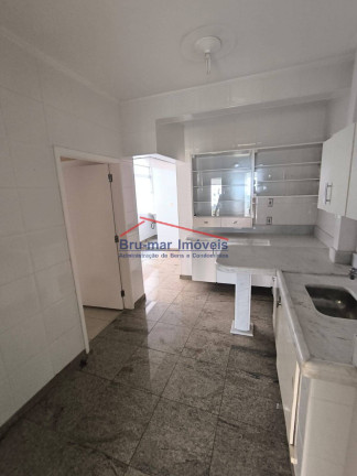 Imagem Apartamento com 2 Quartos à Venda, 80 m² em José Menino - Santos