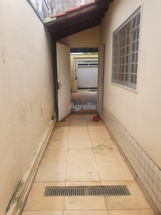 Imagem Casa com 2 Quartos à Venda, 200 m² em Jardim Igaçaba - Mogi Guaçu Imagem Casa com 2 Quartos à Venda, 200 m² em Jardim Igaçaba - Mogi Guaçu