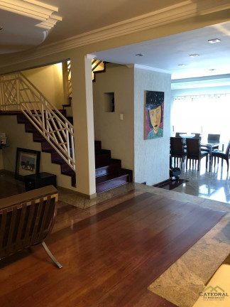 Imagem Sobrado com 3 Quartos à Venda, 550 m² em Jardim Das Samambaias - Jundiaí Imagem Sobrado com 3 Quartos à Venda, 550 m² em Jardim Das Samambaias - Jundiaí