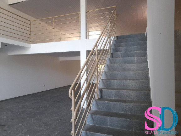 Imagem Sala Comercial para Alugar, 600 m² em Centro - Ubatuba Imagem Sala Comercial para Alugar, 600 m² em Centro - Ubatuba