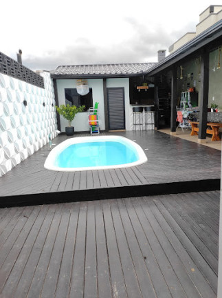 Imagem Casa com 2 Quartos à Venda, 80 m² em Bairro Universitário - Tijucas