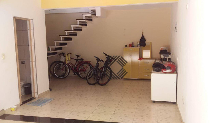 Imagem Sobrado com 2 Quartos à Venda, 242 m² em Vila Amato - Sorocaba Imagem Sobrado com 2 Quartos à Venda, 242 m² em Vila Amato - Sorocaba