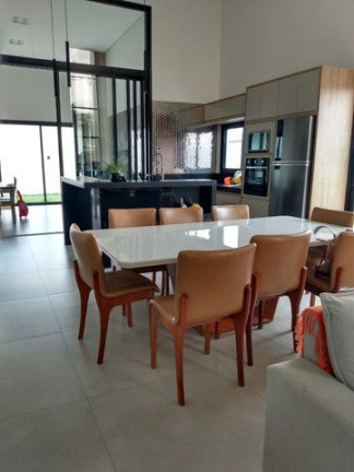 Imagem Casa com 3 Quartos à Venda, 193 m² em Estiva - Taubaté