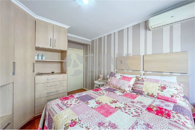 Imagem Apartamento com 1 Quarto à Venda, 56 m² em Passo Da Areia - Porto Alegre Imagem Apartamento com 1 Quarto à Venda, 56 m² em Passo Da Areia - Porto Alegre