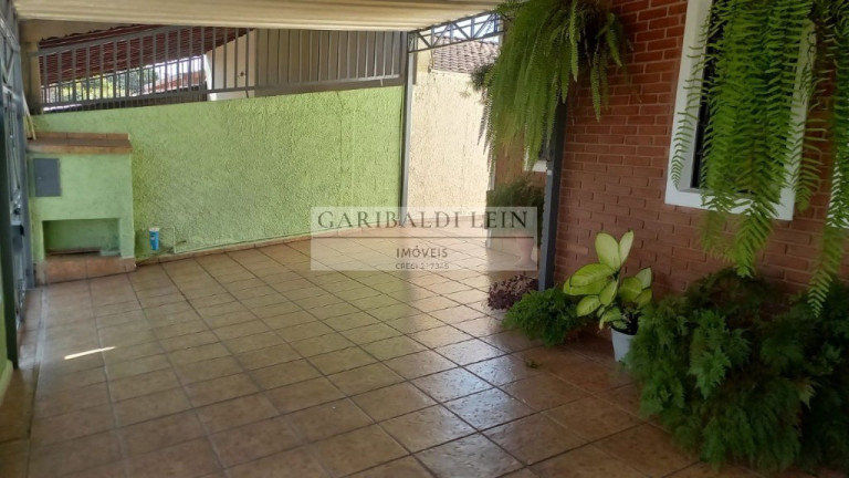Imagem Casa com 2 Quartos à Venda, 150 m² em Jardim García - Campinas Imagem Casa com 2 Quartos à Venda, 150 m² em Jardim García - Campinas