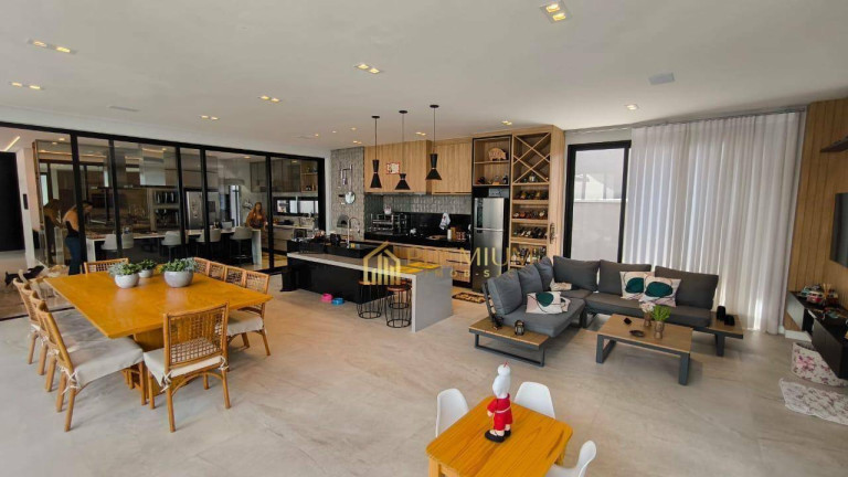 Imagem Imóvel com 5 Quartos à Venda, 633 m² em Condomínio Reserva Do Paratehy - São José Dos Campos Imagem Imóvel com 5 Quartos à Venda, 633 m² em Condomínio Reserva Do Paratehy - São José Dos Campos