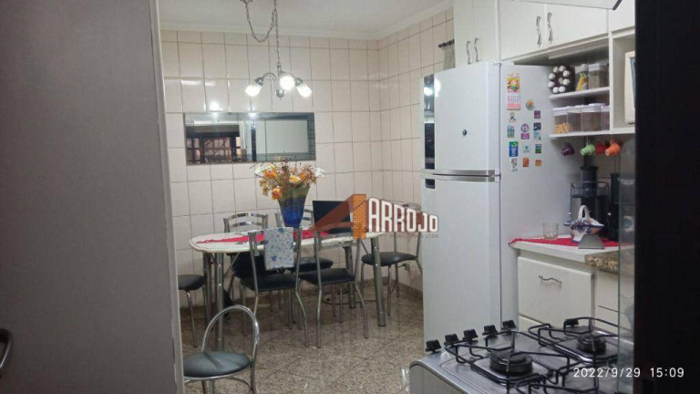 Imagem Sobrado com 2 Quartos à Venda, 236 m² em Penha De França - São Paulo