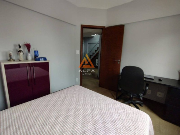 Imagem Cobertura com 3 Quartos à Venda, 117 m²