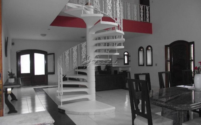 Imagem Sobrado com 4 Quartos à Venda, 710 m² em Solemar - Praia Grande