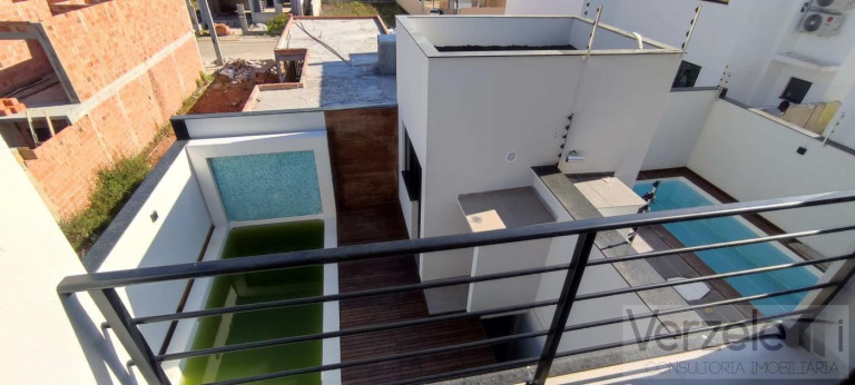Imagem Casa com 4 Quartos à Venda, 170 m² em São Francisco De Assis - Camboriú Imagem Casa com 4 Quartos à Venda, 170 m² em São Francisco De Assis - Camboriú