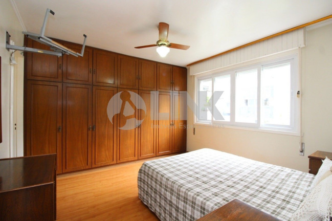 Imagem Apartamento com 3 Quartos à Venda, 136 m² em Petrópolis - Porto Alegre