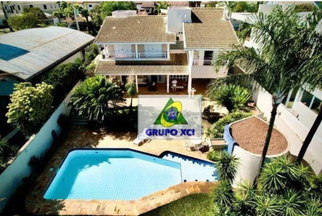 Casa com 4 Quartos para Alugar, 360 m² em Alphaville - Campinas