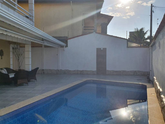 Imagem Casa com 4 Quartos à Venda, 168 m² em Florida - Praia Grande Imagem Casa com 4 Quartos à Venda, 168 m² em Florida - Praia Grande