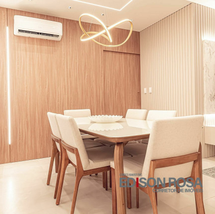 Imagem Apartamento com 3 Quartos à Venda, 101 m² em Centro - Florianópolis