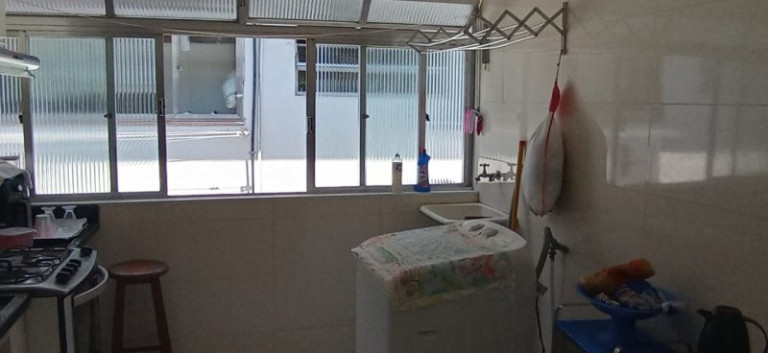 Imagem Apartamento com 2 Quartos à Venda, 60 m² em Embaré - Santos