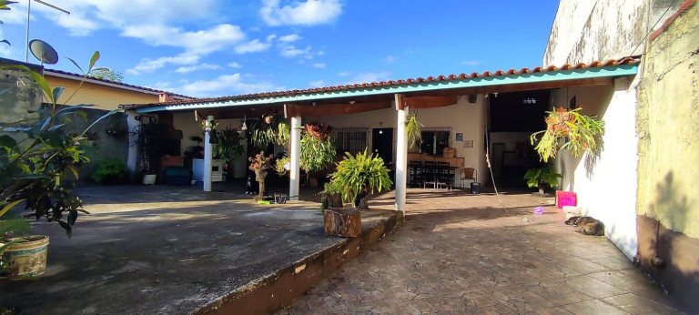 Casa com 2 Quartos à Venda, 300 m² em Stella Maris - Peruíbe