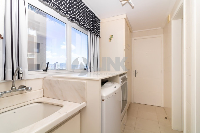 Imagem Apartamento com 3 Quartos à Venda, 167 m² em Petrópolis - Porto Alegre Imagem Apartamento com 3 Quartos à Venda, 167 m² em Petrópolis - Porto Alegre