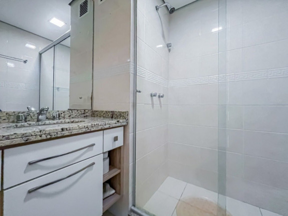 Imagem Imóvel com 2 Quartos à Venda, 72 m² em Petrópolis - Porto Alegre