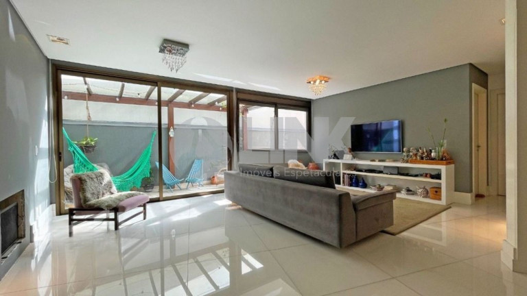 Imagem Apartamento com 3 Quartos à Venda, 151 m² em Boa Vista - Porto Alegre Imagem Apartamento com 3 Quartos à Venda, 151 m² em Boa Vista - Porto Alegre