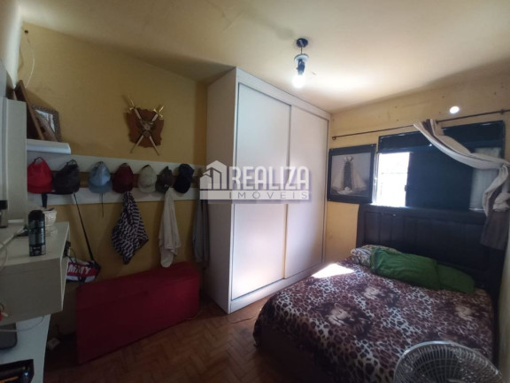 Imagem Casa com 3 Quartos à Venda, 300 m² em Conjunto Pontal - Uberaba Imagem Casa com 3 Quartos à Venda, 300 m² em Conjunto Pontal - Uberaba