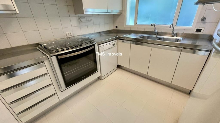 Imagem Imóvel com 3 Quartos à Venda, 210 m² em Cerqueira César - São Paulo Imagem Imóvel com 3 Quartos à Venda, 210 m² em Cerqueira César - São Paulo