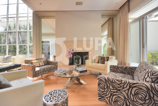 Imagem Casa com 4 Quartos à Venda, 500 m² em Fazenda Morumbi - São Paulo Imagem Casa com 4 Quartos à Venda, 500 m² em Fazenda Morumbi - São Paulo