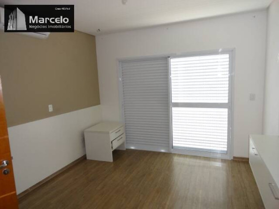 Imagem Casa de Condomínio com 4 Quartos à Venda, 300 m² em Condomínio Aruã - Mogi Das Cruzes Imagem Casa de Condomínio com 4 Quartos à Venda, 300 m² em Condomínio Aruã - Mogi Das Cruzes
