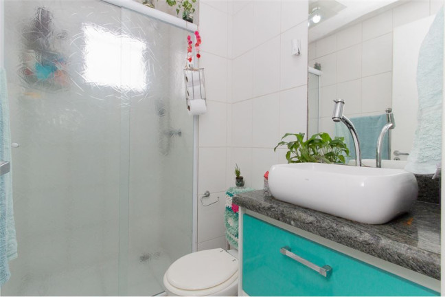 Imagem Imóvel com 2 Quartos à Venda, em Vila Antonieta - São Paulo Imagem Imóvel com 2 Quartos à Venda, em Vila Antonieta - São Paulo