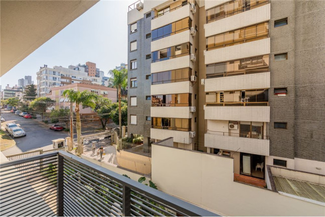 Imagem Imóvel com 1 Quarto à Venda,  em Petrópolis - Porto Alegre