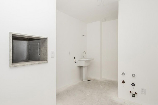 Imagem Imóvel com 1 Quarto à Venda, 48 m² em Cidade Baixa - Porto Alegre Imagem Imóvel com 1 Quarto à Venda, 48 m² em Cidade Baixa - Porto Alegre