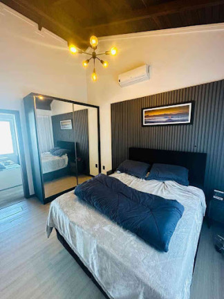 Imagem Casa com 3 Quartos à Venda, 220 m² em Canto Da Praia - Itapema Imagem Casa com 3 Quartos à Venda, 220 m² em Canto Da Praia - Itapema