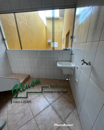 Imagem Casa com 5 Quartos à Venda, 300 m² em Vila Carmosina - São Paulo