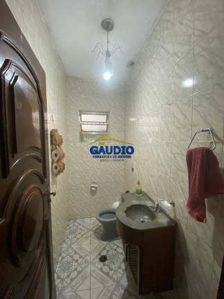 Imagem Casa com 3 Quartos à Venda, 160 m² em Campo Limpo - São Paulo Imagem Casa com 3 Quartos à Venda, 160 m² em Campo Limpo - São Paulo