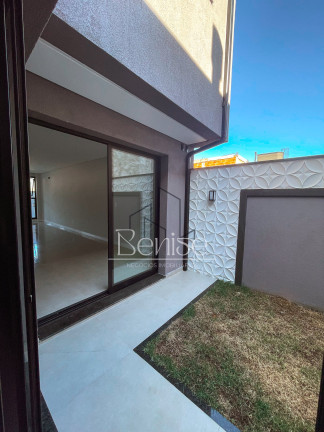 Imagem Casa com 3 Quartos à Venda, 157 m² em Terras Altas - Camboriú Imagem Casa com 3 Quartos à Venda, 157 m² em Terras Altas - Camboriú