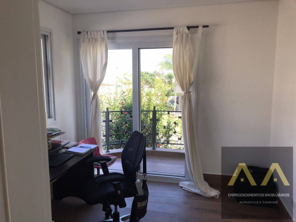 Imagem Casa com 3 Quartos à Venda, 500 m² em Alphaville - Santana De Parnaíba Imagem Casa com 3 Quartos à Venda, 500 m² em Alphaville - Santana De Parnaíba