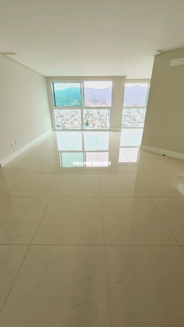 Apartamento com 4 Quartos à Venda, 129 m² em Centro - Balneário Camboriú