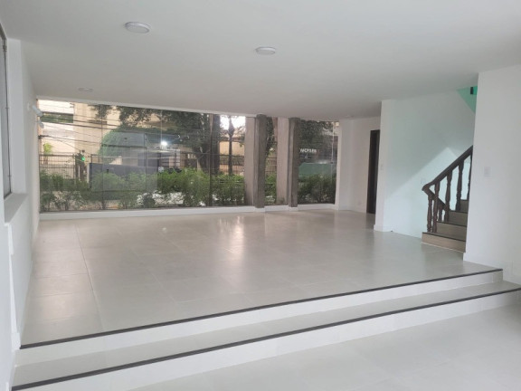 Imagem Casa com 4 Quartos para Alugar, 330 m² em Planalto Paulista - São Paulo Imagem Casa com 4 Quartos para Alugar, 330 m² em Planalto Paulista - São Paulo