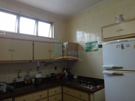 Imagem Casa com 3 Quartos à Venda, 250 m² em Lagoinha - Ribeirão Preto Imagem Casa com 3 Quartos à Venda, 250 m² em Lagoinha - Ribeirão Preto