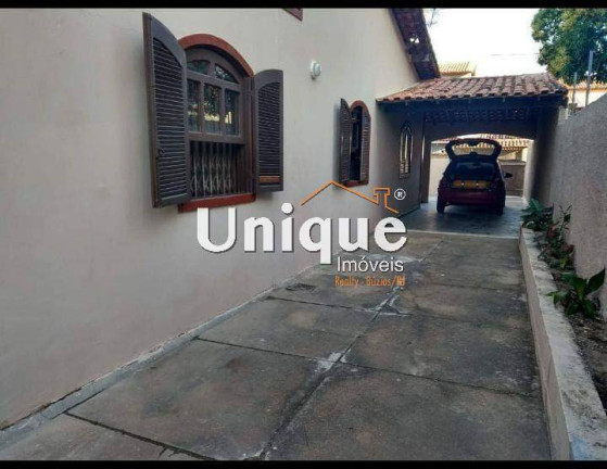 Imagem Casa com 3 Quartos à Venda, 360 m² em Porto Da Aldeia - São Pedro Da Aldeia