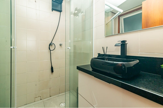 Imagem Imóvel com 2 Quartos à Venda,  em Petrópolis - Porto Alegre