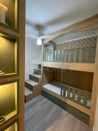 Imagem Casa de Condomínio com 3 Quartos à Venda, 297 m² em Várzea Do Ranchinho (monte Alegre) - Camboriú Imagem Casa de Condomínio com 3 Quartos à Venda, 297 m² em Várzea Do Ranchinho (monte Alegre) - Camboriú