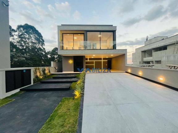 Sobrado com 4 Quartos à Venda, 346 m² em Jardim Fazenda Rincão - Arujá